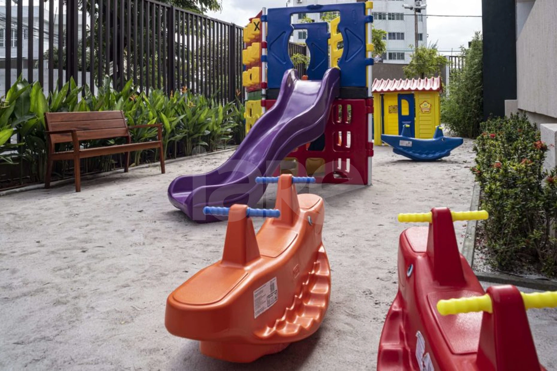 Maria Nina e Maria Nara - Apartamento com 61,6 m², em Cordeiro — foto 10