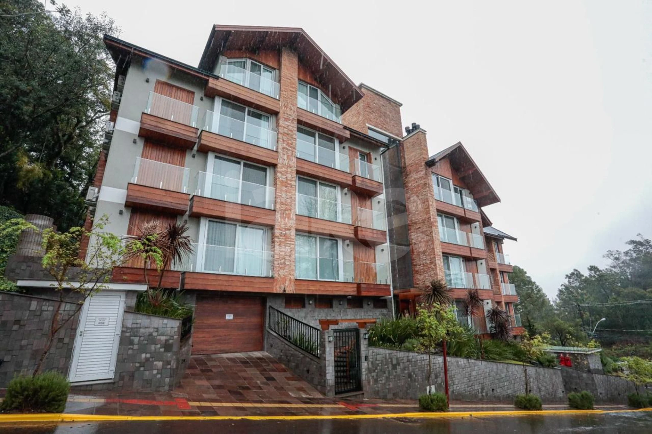 Residencial Alpes da Montanha Apto 403A - Apartamento com 72 m², em Planalto — foto 1