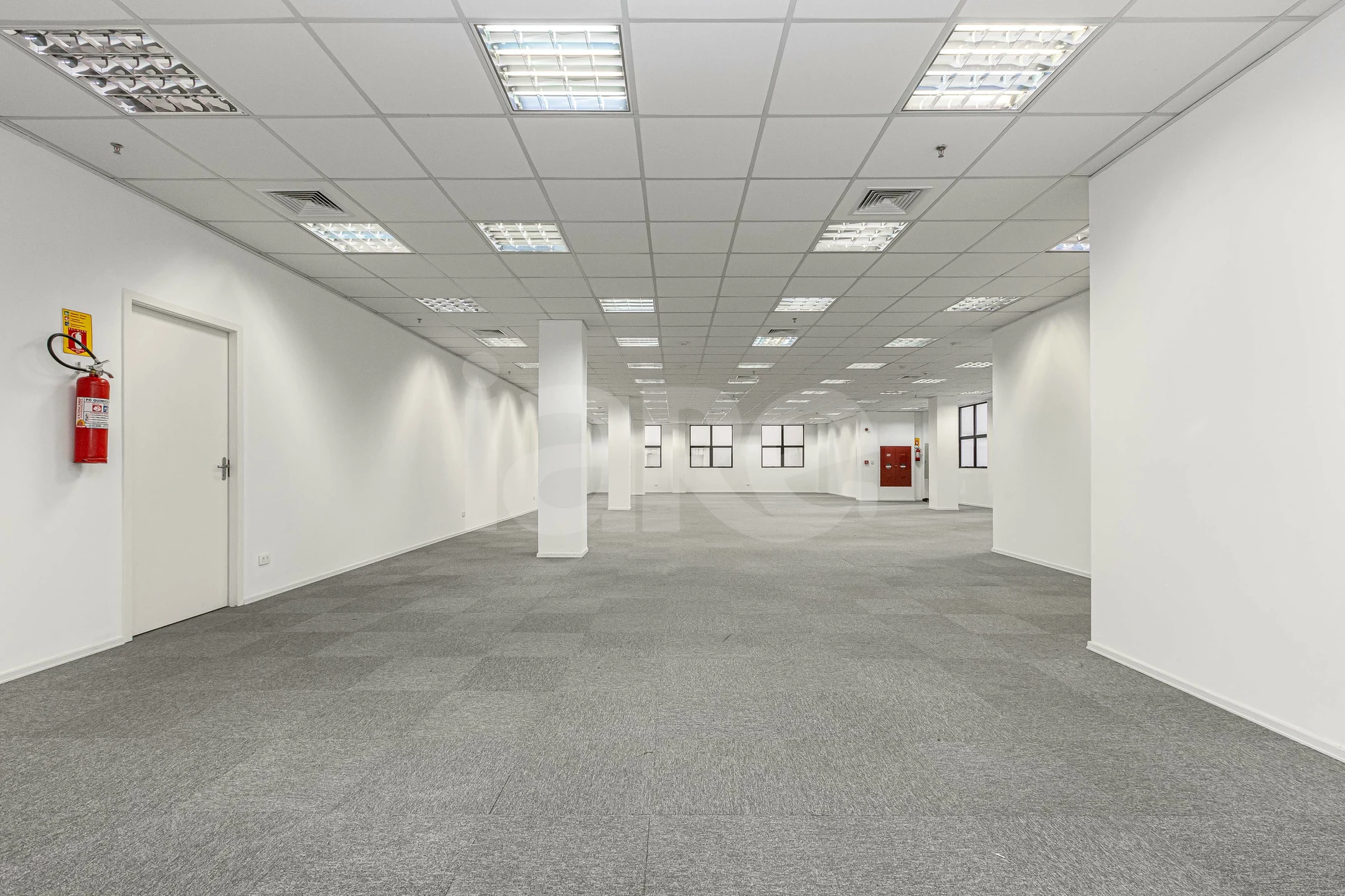 Corporate Emiliano - Sala comercial com 939,17 m², em Centro — foto 15