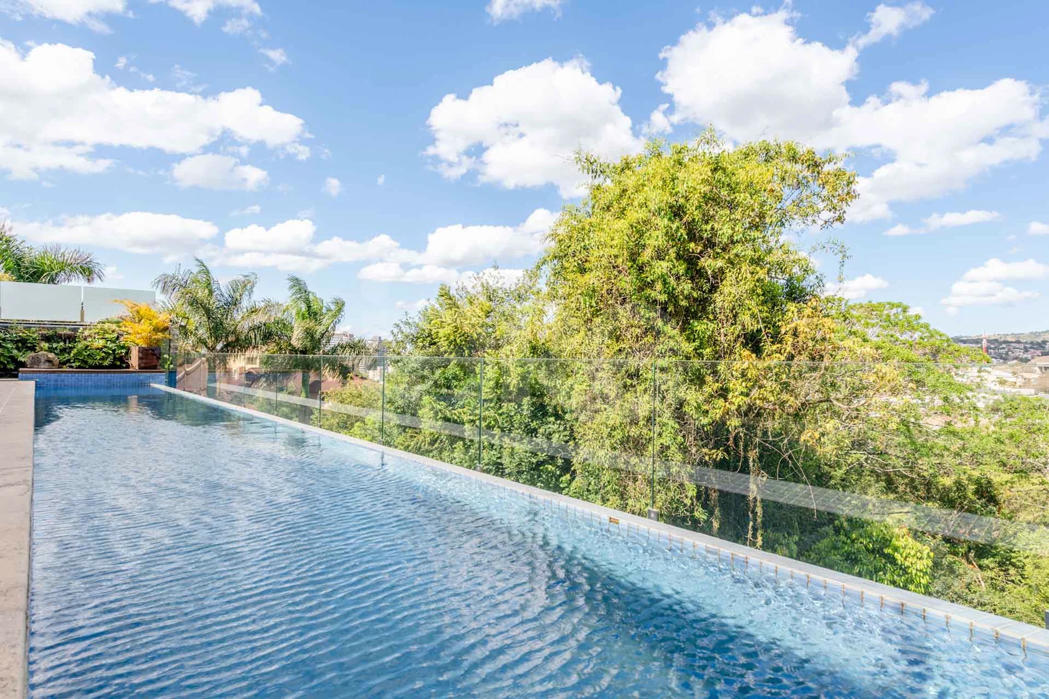 Las Piedras Apto ONE36766 - Apartamento com 478,54 m², em Três Figueiras — foto 20
