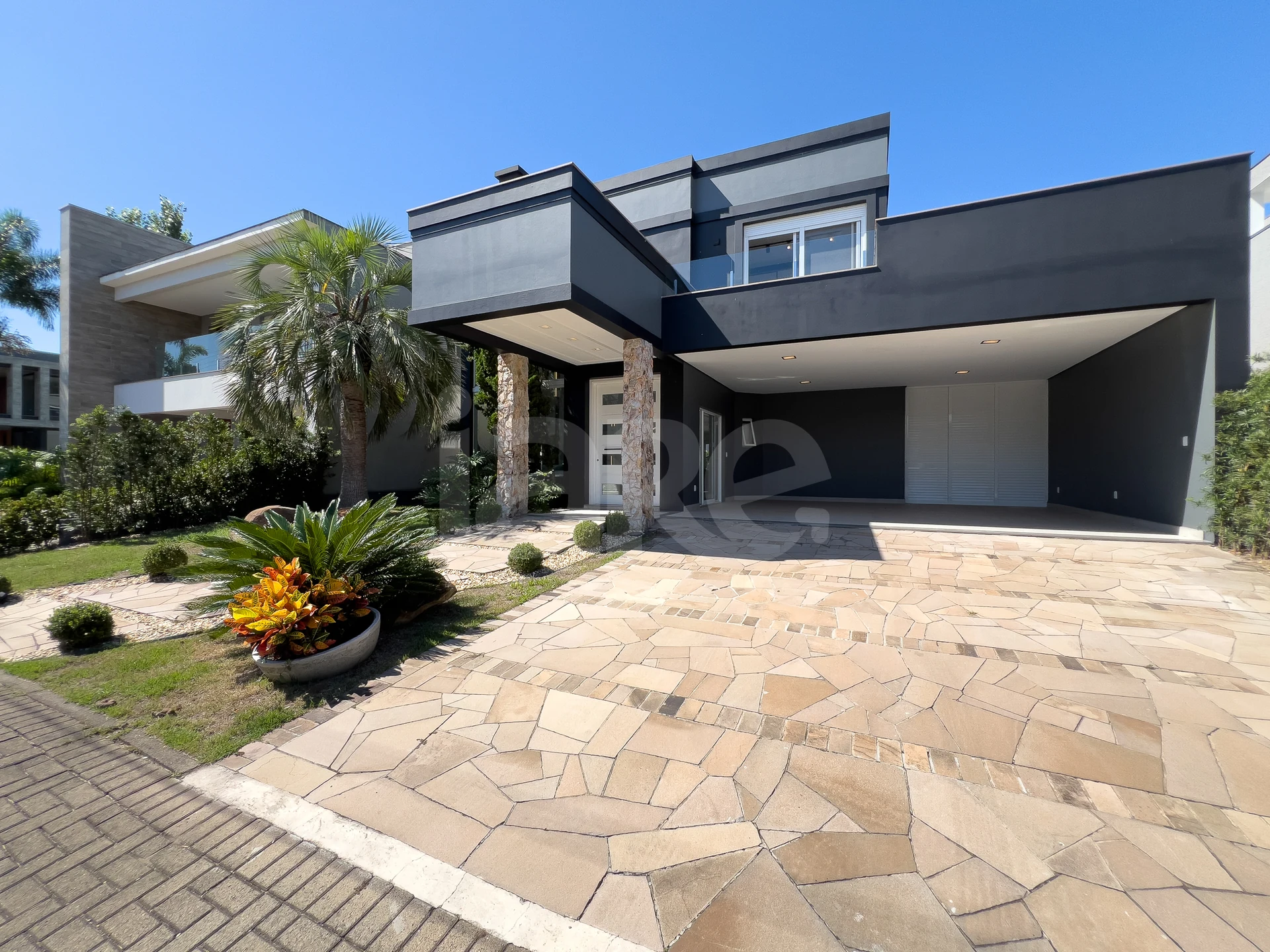 Condomínio Velas da Marina Terreno QR4L10 - Casa com 336 m², em Morada do Sol — foto 1