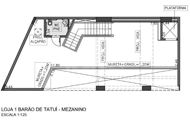 Planta — Planta 02 - 227 02m² - pavimento superior