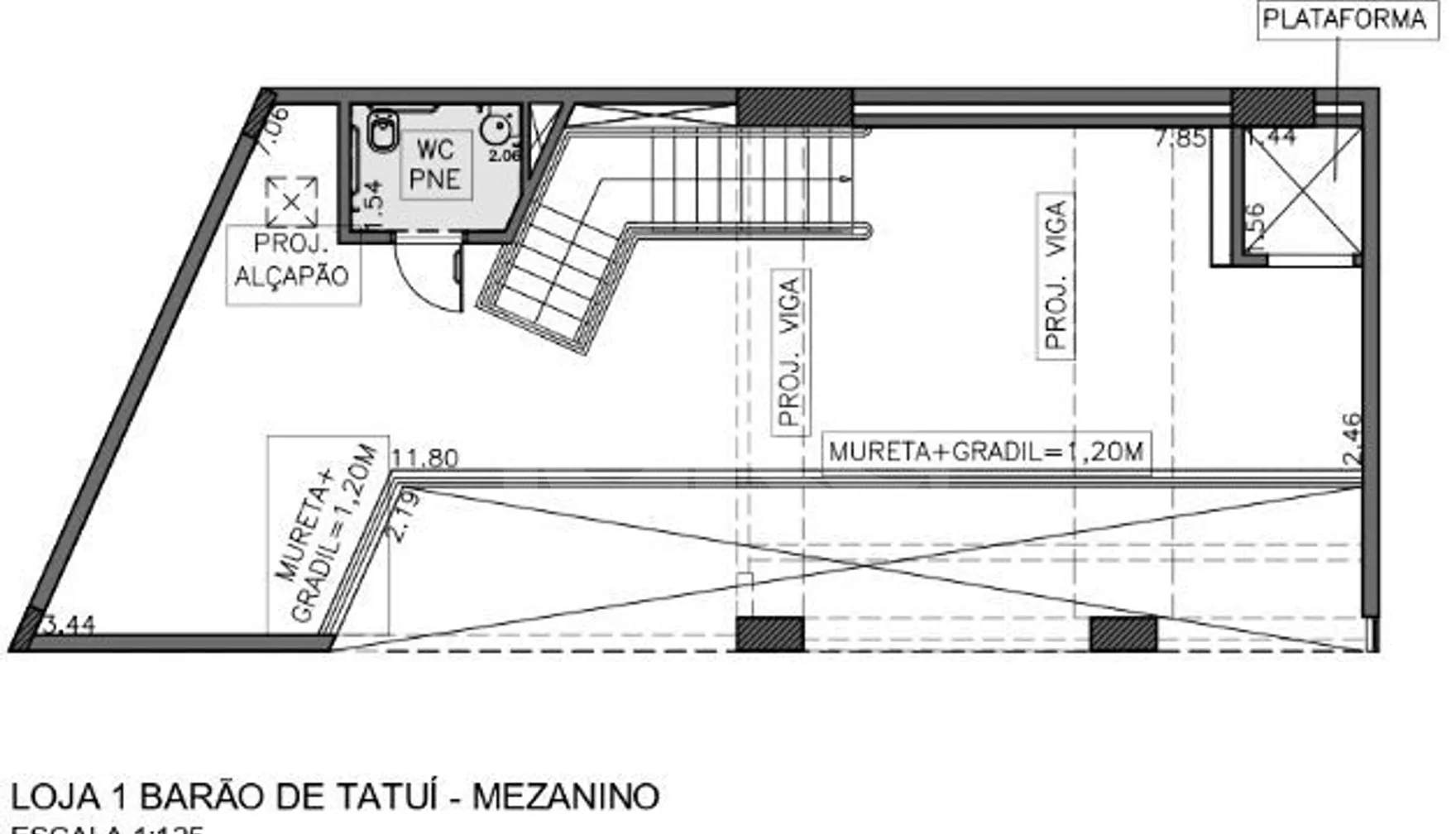 Planta — Planta 02 - 227 02m² - pavimento superior