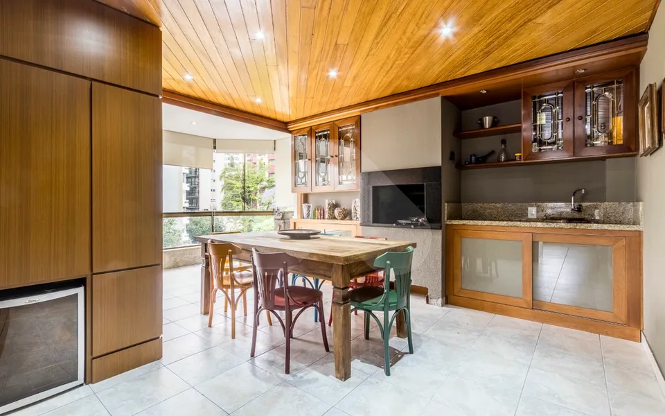 Edifício Solar da Figueira Apto 501 - Apartamento com 244 m², em Rio Branco — foto 12