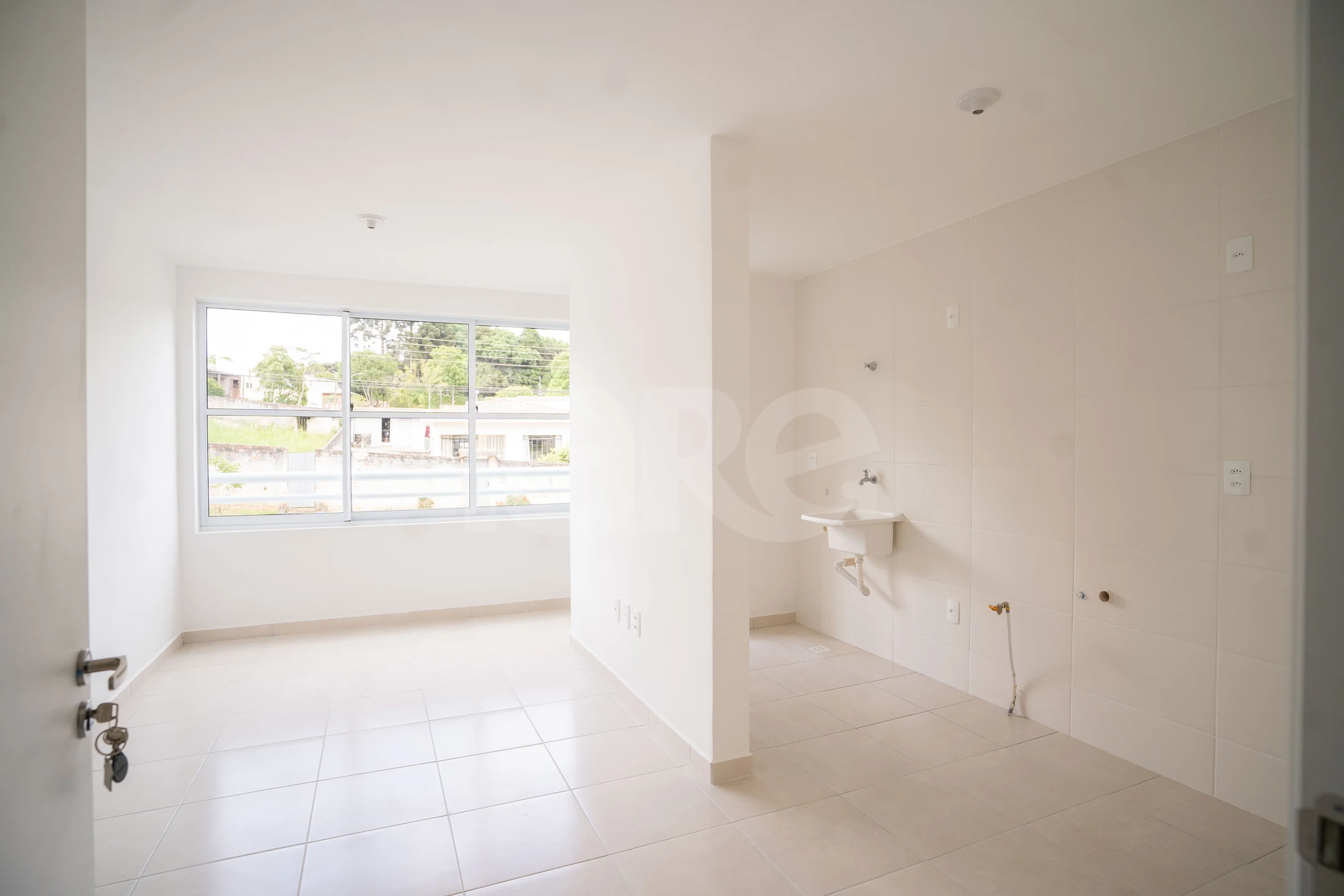 Condomínio Colinas do Norte - Apartamento com 48,06 m², em Santa Cândida — foto 2
