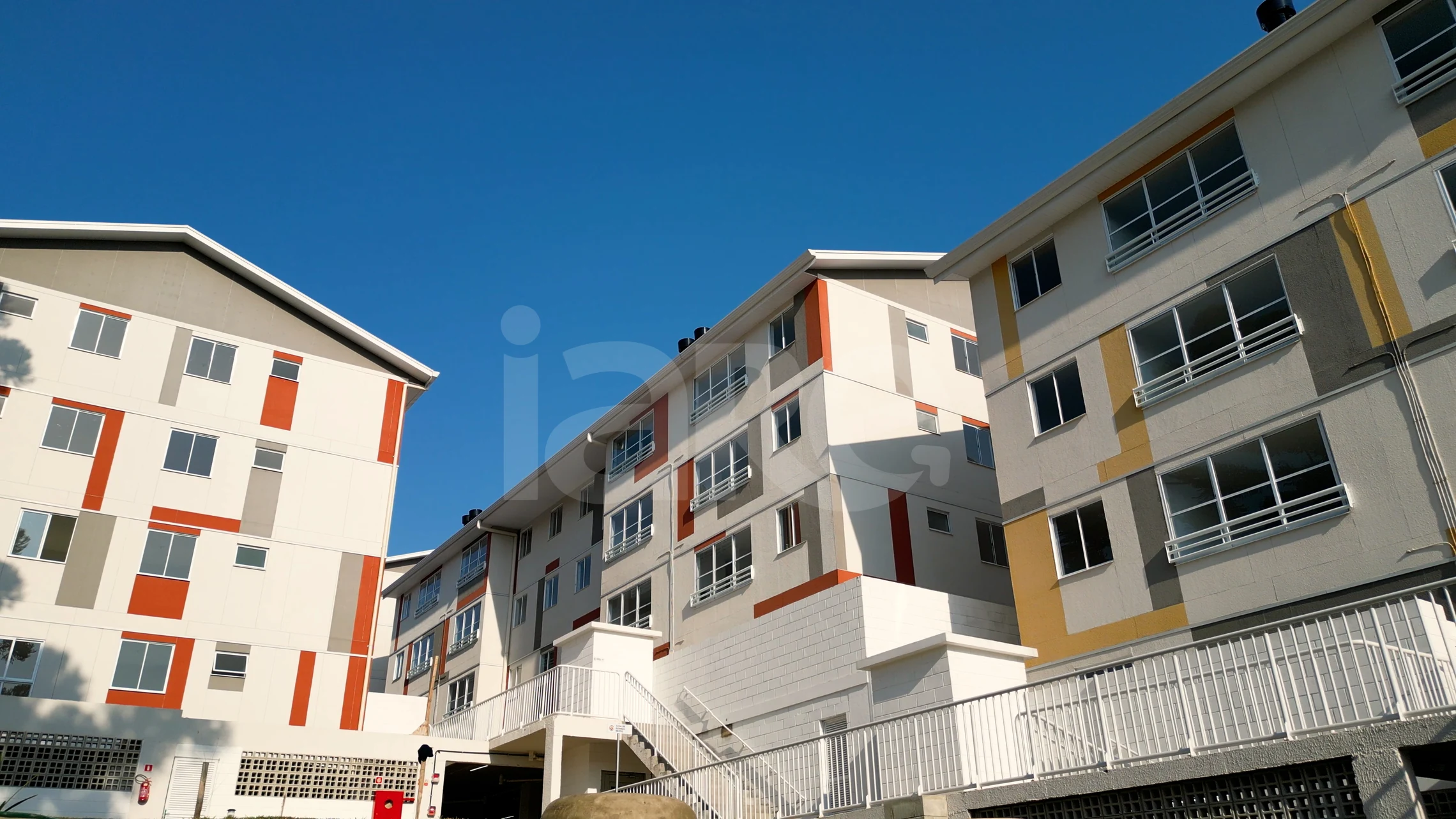 Condomínio Colinas do Norte - Apartamento com 48,06 m², em Santa Cândida — foto 14