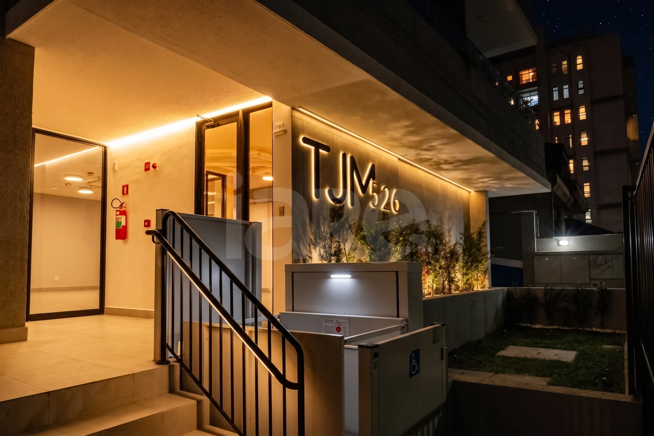 TJM 526 - Apartamento com 46,93 m², em Capão Raso — foto 9