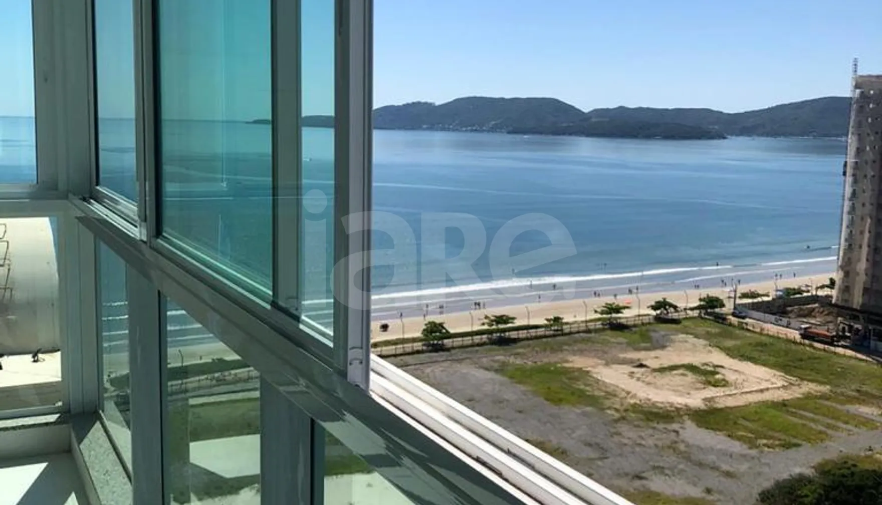 Residencial Helsinki - Apartamento com 193,38 m², em Meia Praia — foto 16