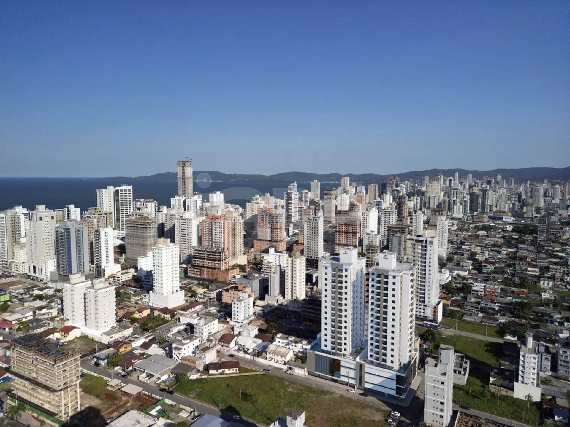 Ilha dos Açores II - Apartamento com 70 m², em Morretes — foto 14