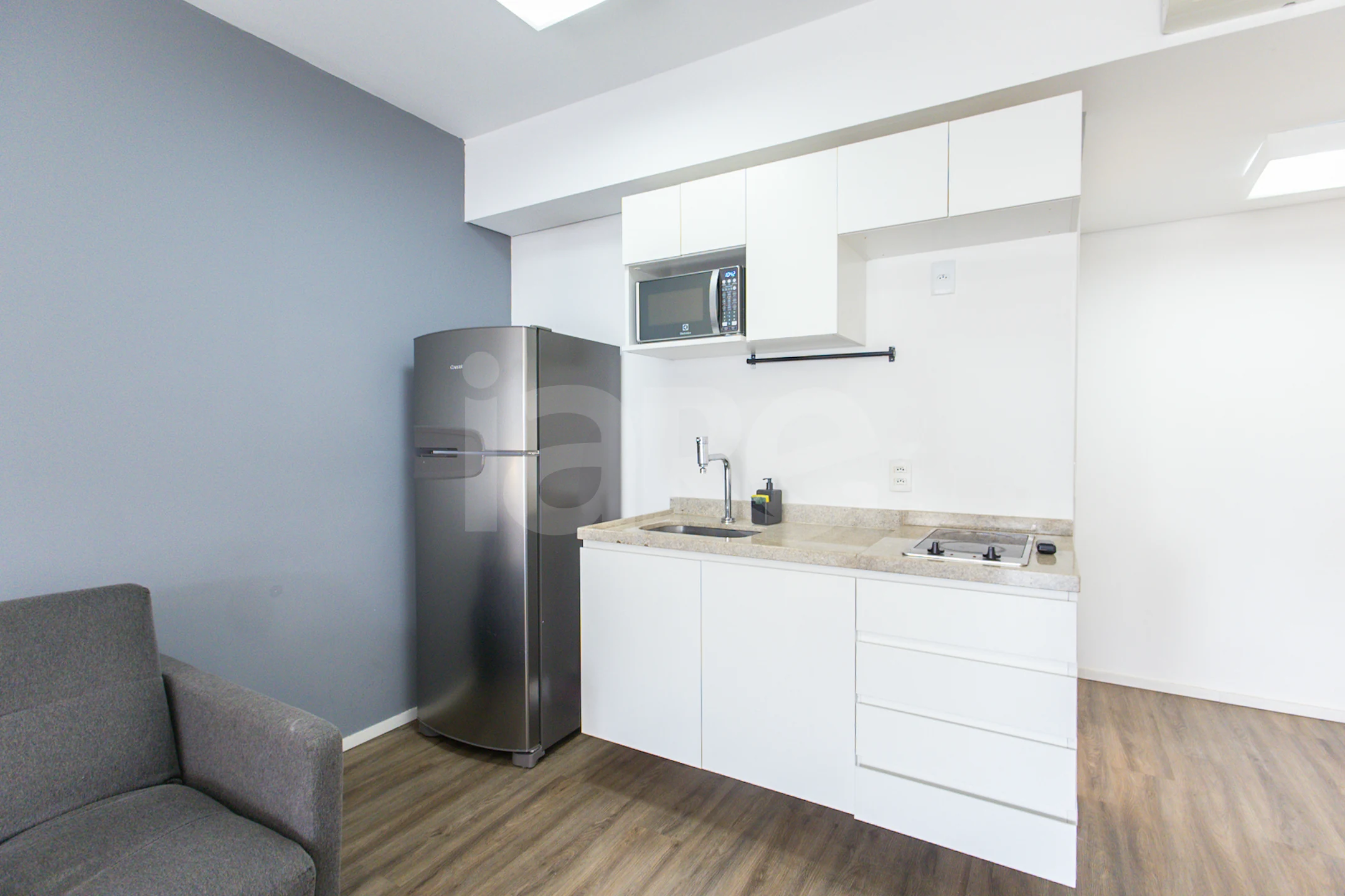 Setin Downtown Genebra - Apartamento com 49 m², em Centro — foto 4