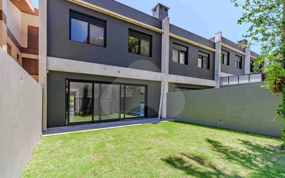 Almirante Delamare - Casa com 177 m², em Tristeza — foto 2