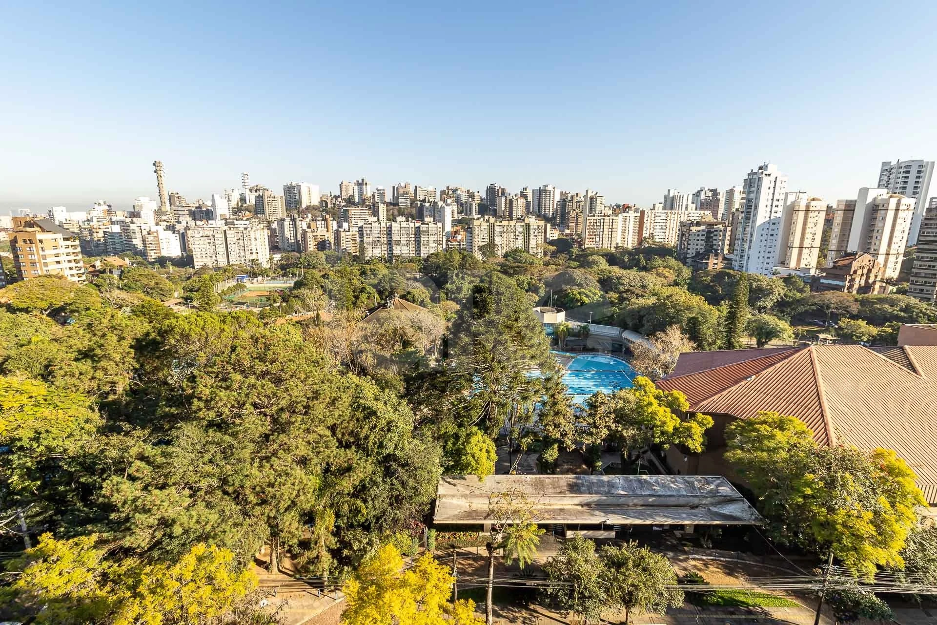 Varanda Apto ONE22448 - Apartamento com 317,43 m², em Petrópolis — foto 15