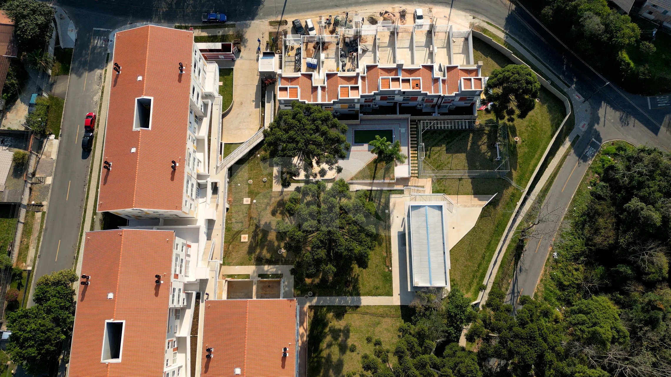 Condomínio Colinas do Norte - Apartamento com 48,06 m², em Santa Cândida — foto 28