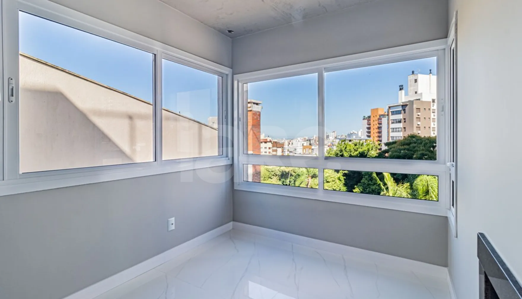 Chartres - Apartamento com 83,3 m², em Petrópolis — foto 5