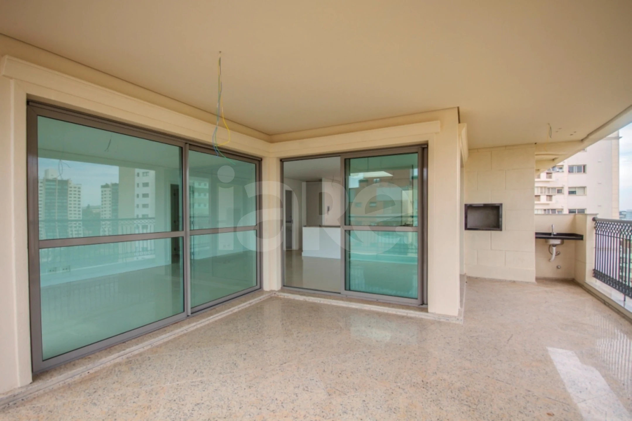 Spazio - Apartamento com 79,92 m², em Três Figueiras — foto 4