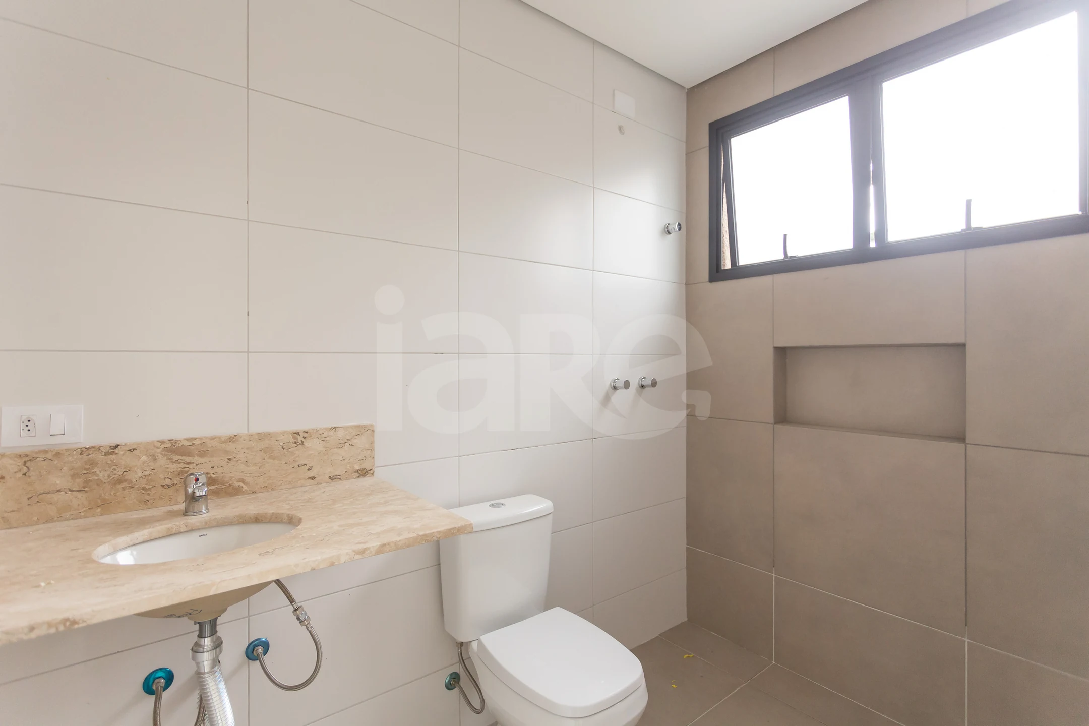 Monte Carlo - Casa com 268 m², em Tingui — foto 15