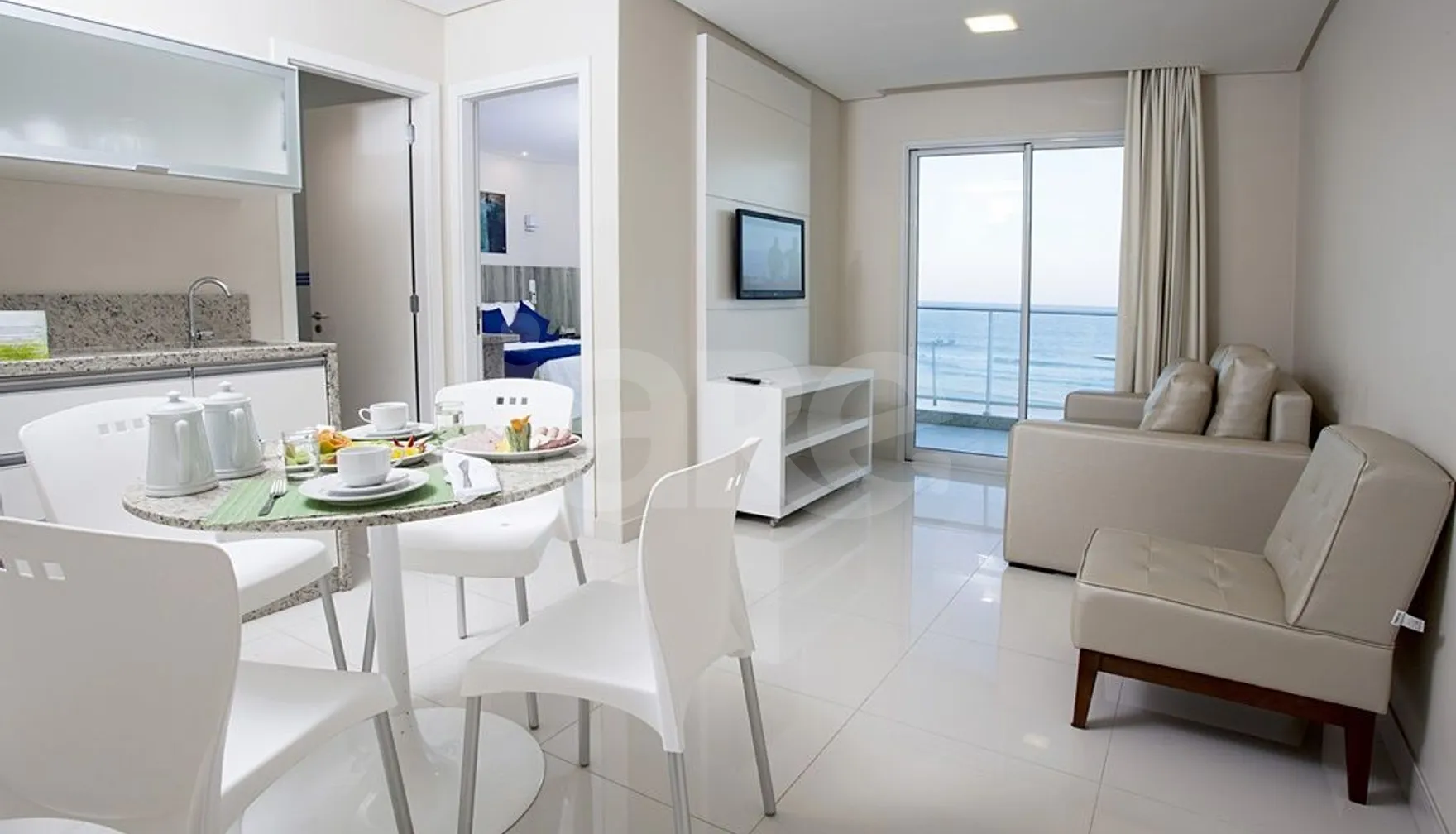 Hotel Ingleses Acquamar - Apartamento com 48,84 m², em Ingleses do Rio Vermelho — foto 2