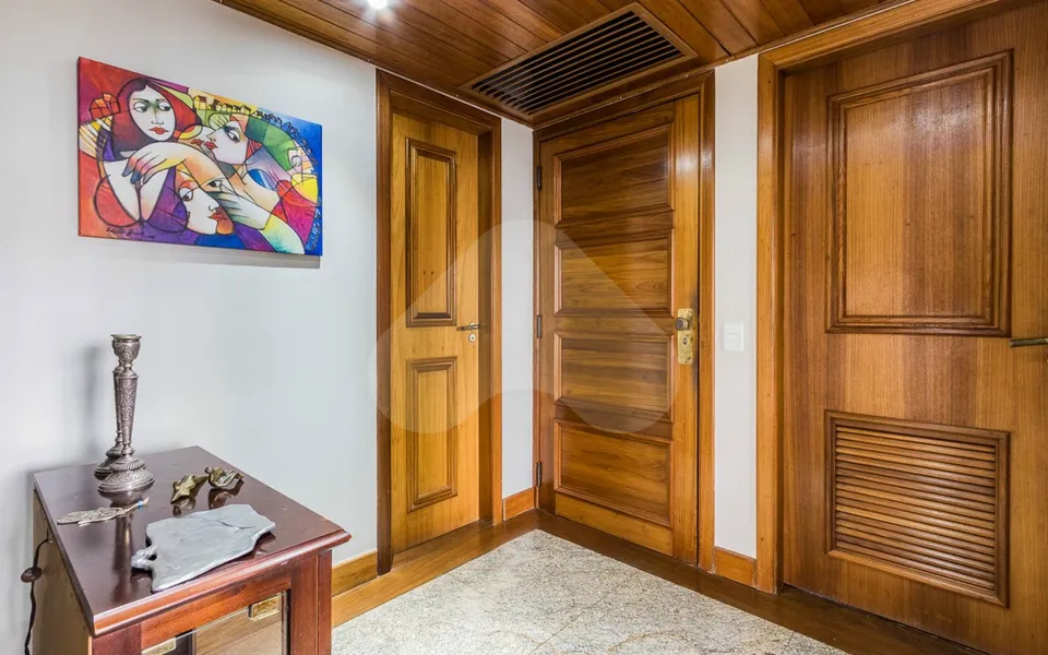 Edifício Solar da Figueira Apto 501 - Apartamento com 244 m², em Rio Branco — foto 33