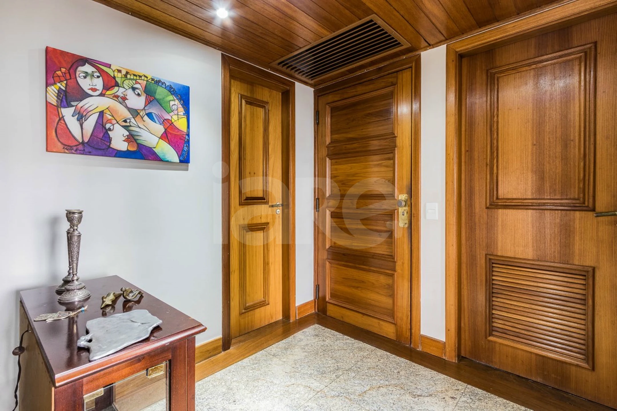 Edifício Solar da Figueira Apto 501 - Apartamento com 244 m², em Rio Branco — foto 15