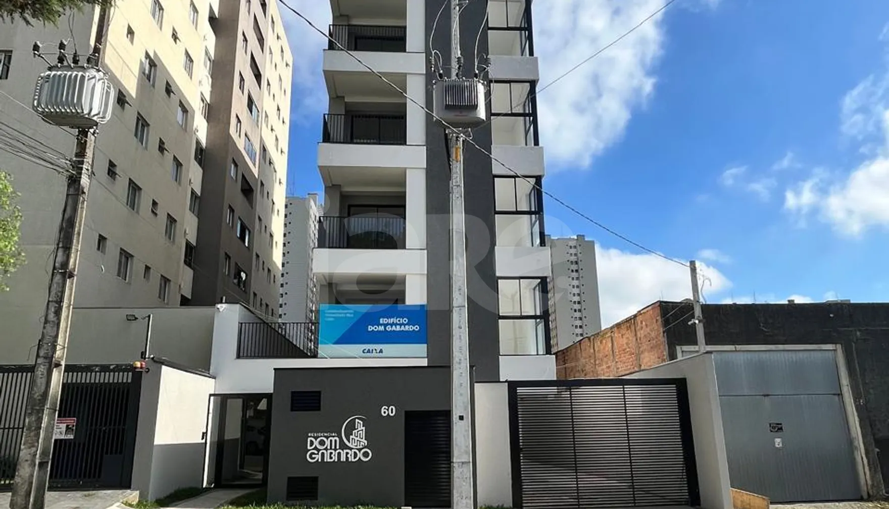 Dom Gabardo - Cobertura com 85,97 m², em Capão Raso — foto 1