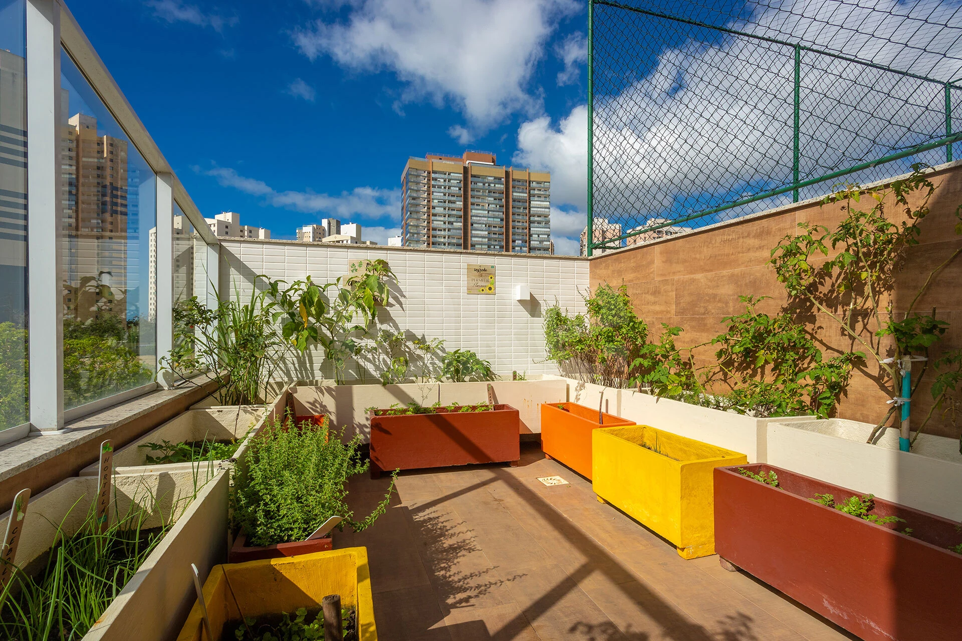 Costa Mare - Loja com 73,55 m², em Itapuã — foto 17