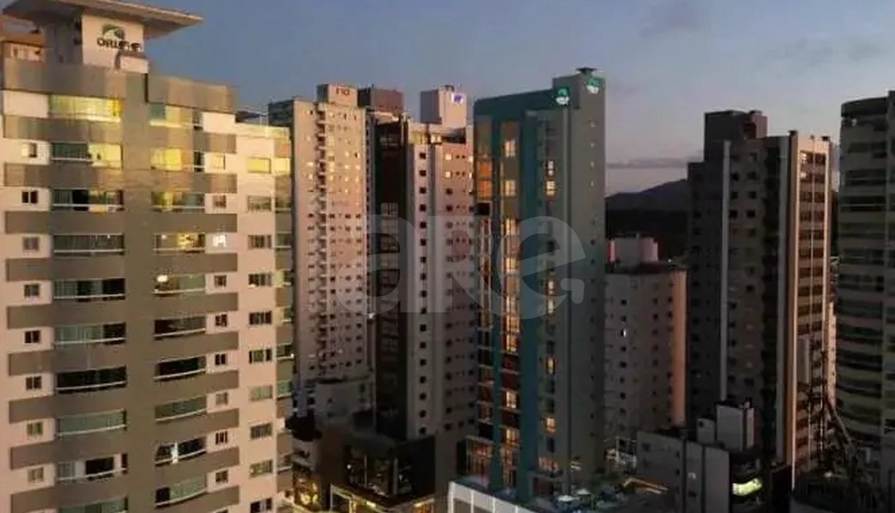Avenue Residence - Apartamento com 135 m², em Centro — foto 21