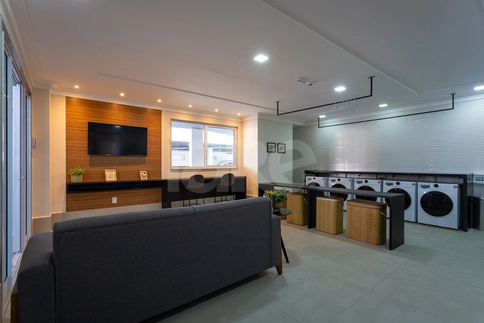 Costa Mare - Loja com 73,55 m², em Itapuã — foto 16