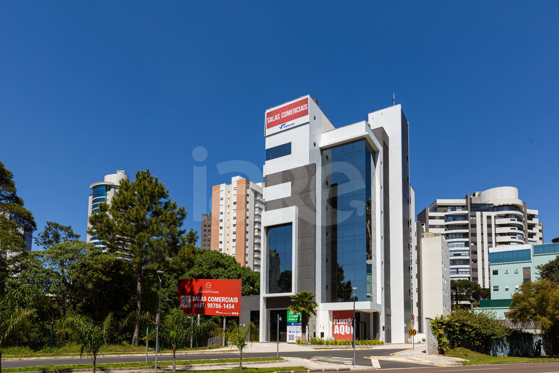 Terrasse Hemisphere - Sala comercial com 46,02 m², em Mossunguê — foto 1