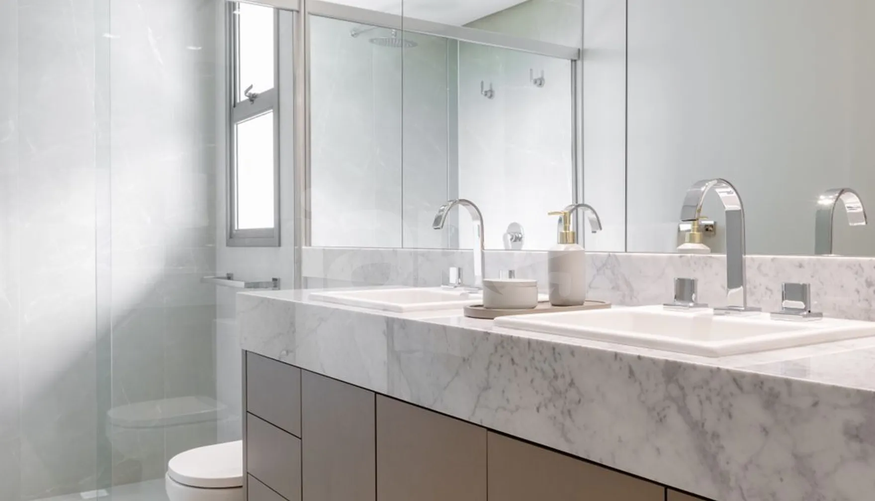 Charmant Residence - Apartamento com 131,39 m², em Centro — foto 12