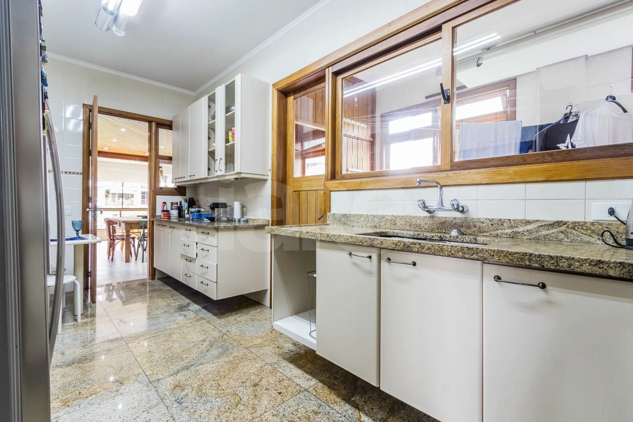 Edifício Solar da Figueira Apto 501 - Apartamento com 244 m², em Rio Branco — foto 20