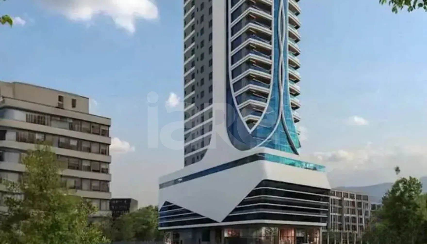 Lúcia Scheller - Apartamento com 185 m², em Meia Praia — foto 1