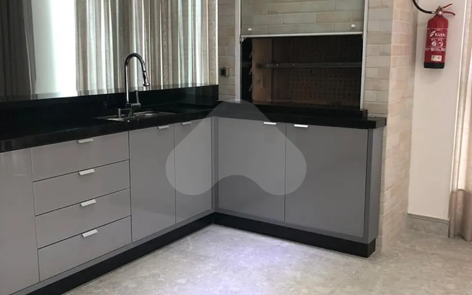 Residencial Helsinki - Apartamento com 193,38 m², em Meia Praia — foto 19