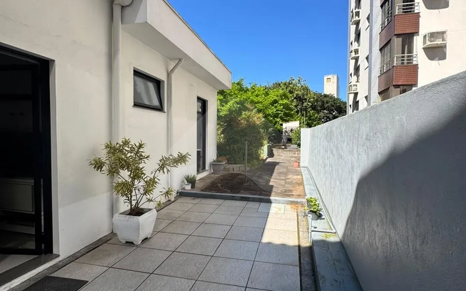 MDRBCL 645 Casa 1 - Casa com 257,81 m², em Menino Deus — foto 3