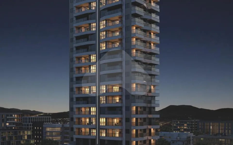 Santiago - Apartamento com 135 m², em Meia Praia — foto 2