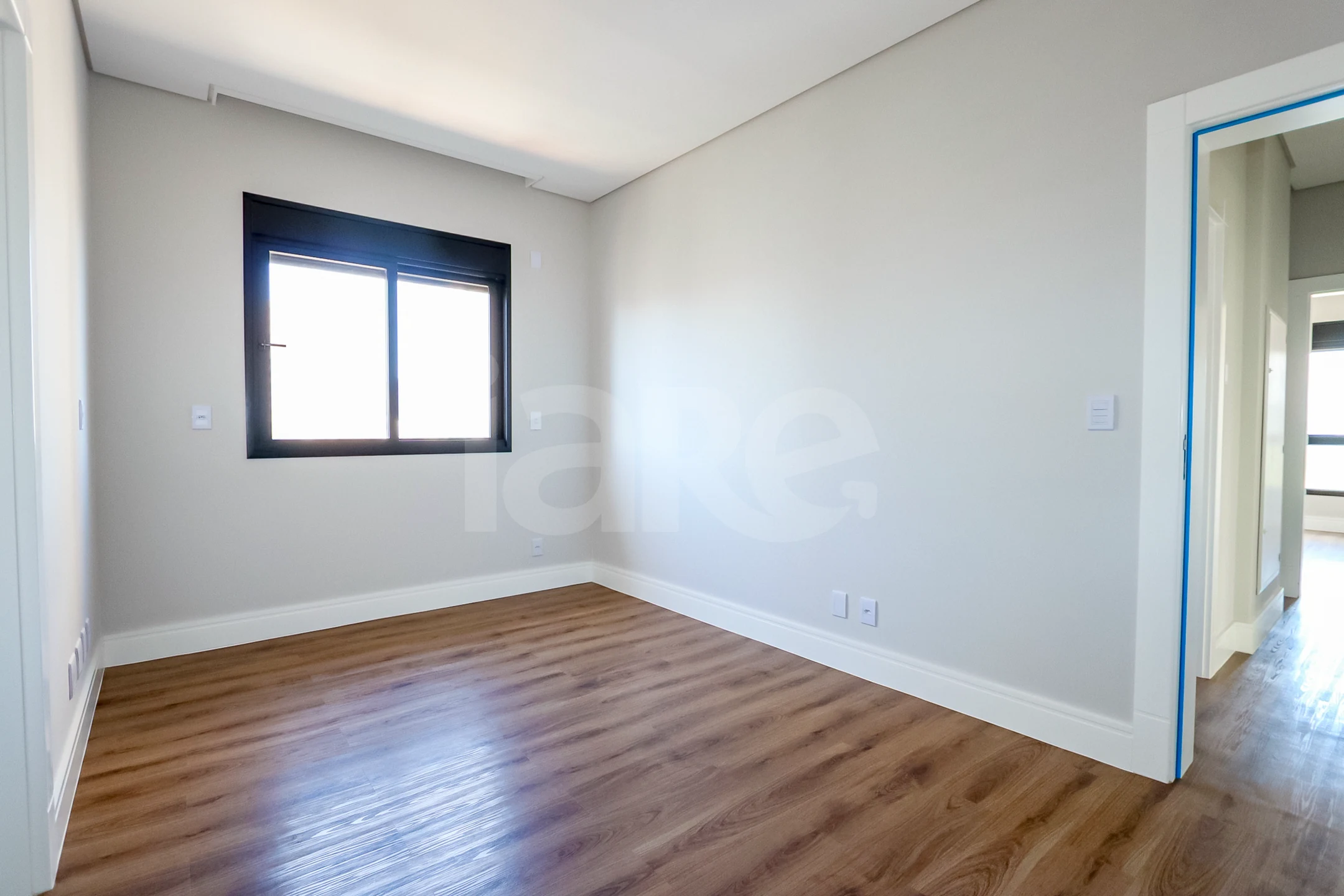 Edifício Paramount Apto 1601 - Apartamento com 269,5 m², em Meia Praia — foto 26