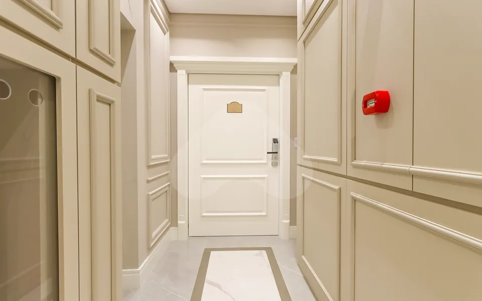 Edifício Paramount Apto 1601 - Apartamento com 269,5 m², em Meia Praia — foto 13
