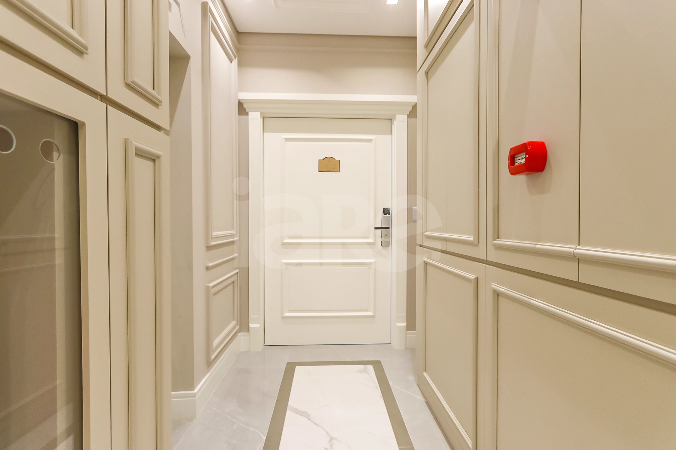 Edifício Paramount Apto 1601 - Apartamento com 269,5 m², em Meia Praia — foto 43