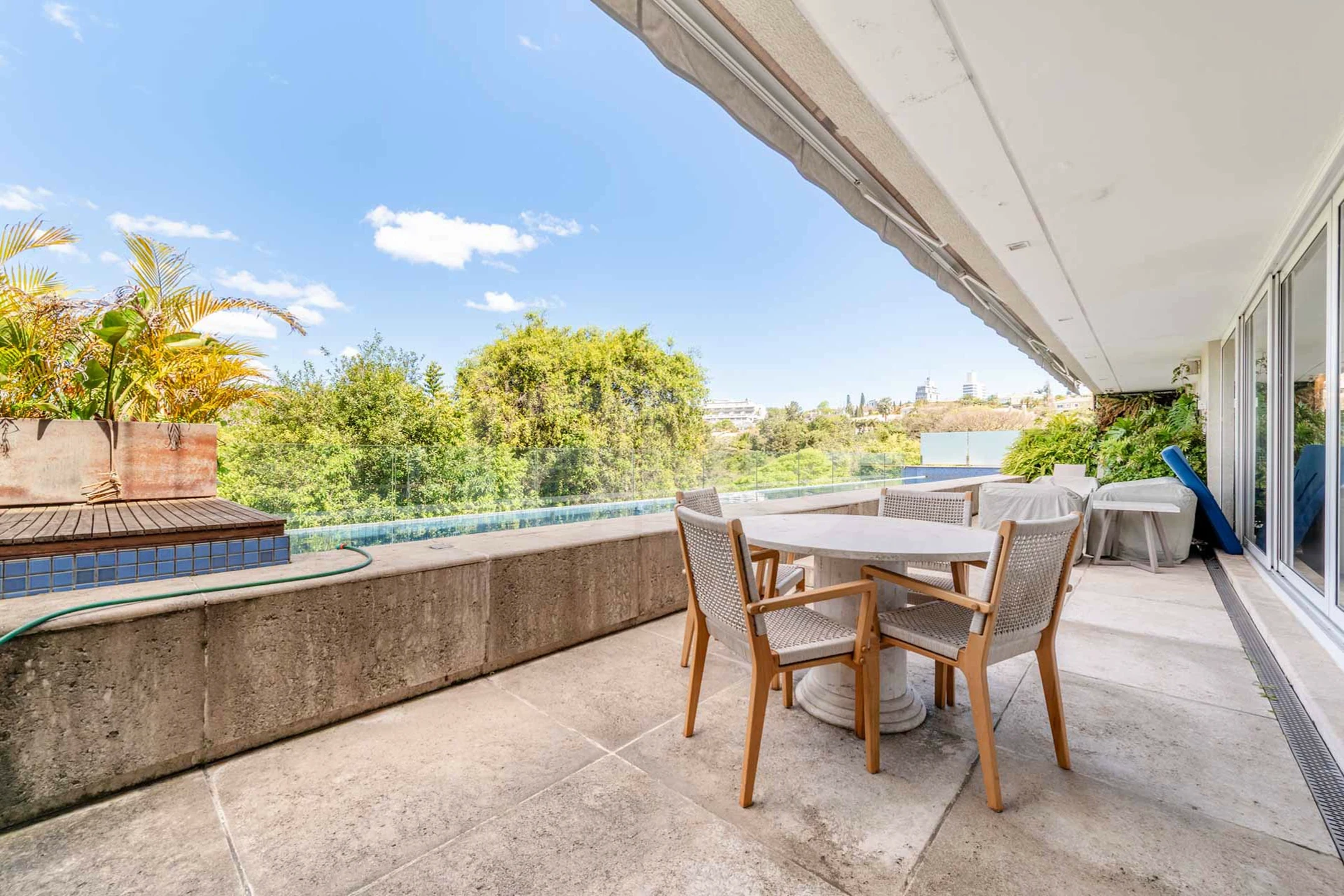 Las Piedras Apto ONE36766 - Apartamento com 478,54 m², em Três Figueiras — foto 16