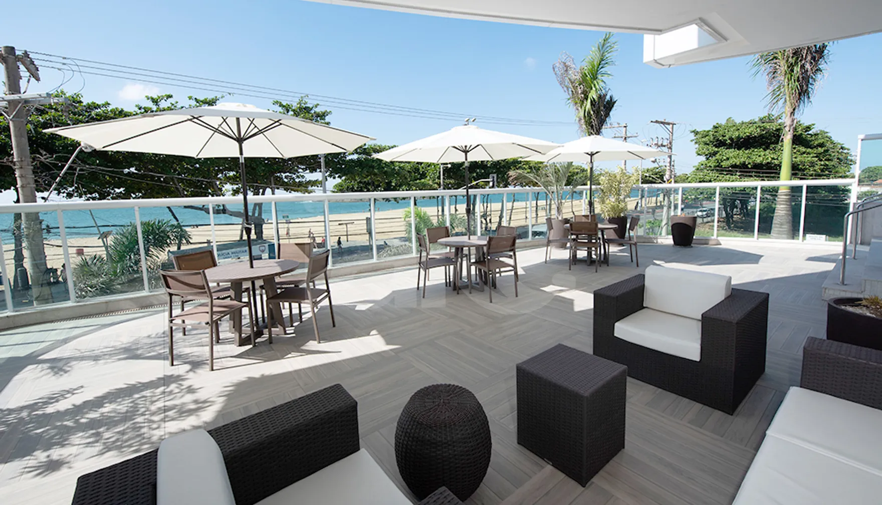 Marina Bay Residences - Apartamento com 240,1 m², em Itapuã — foto 24