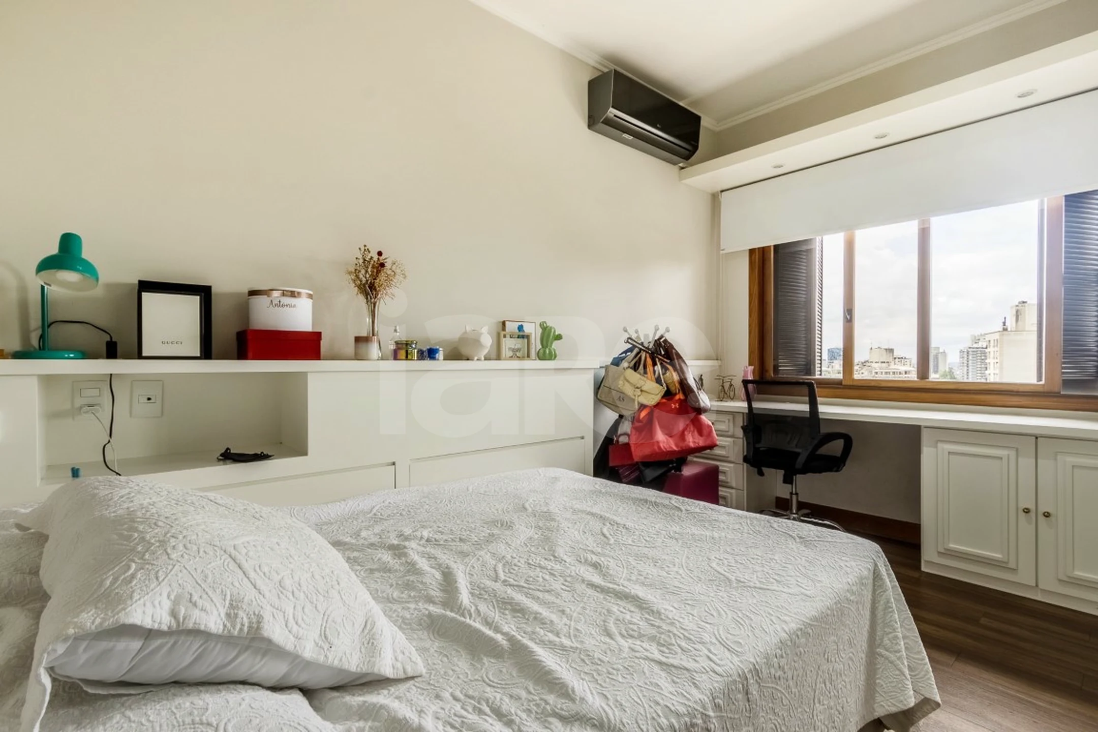 Edifício Solar da Figueira Apto 501 - Apartamento com 244 m², em Rio Branco — foto 27