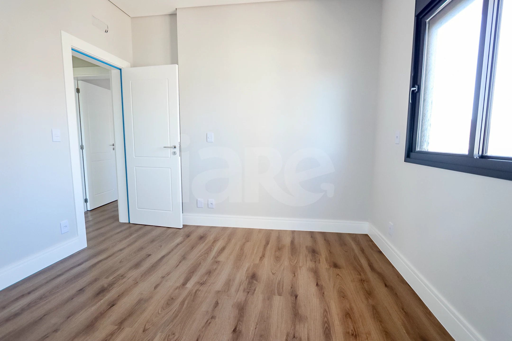 Edifício Paramount Apto 1601 - Apartamento com 269,5 m², em Meia Praia — foto 24