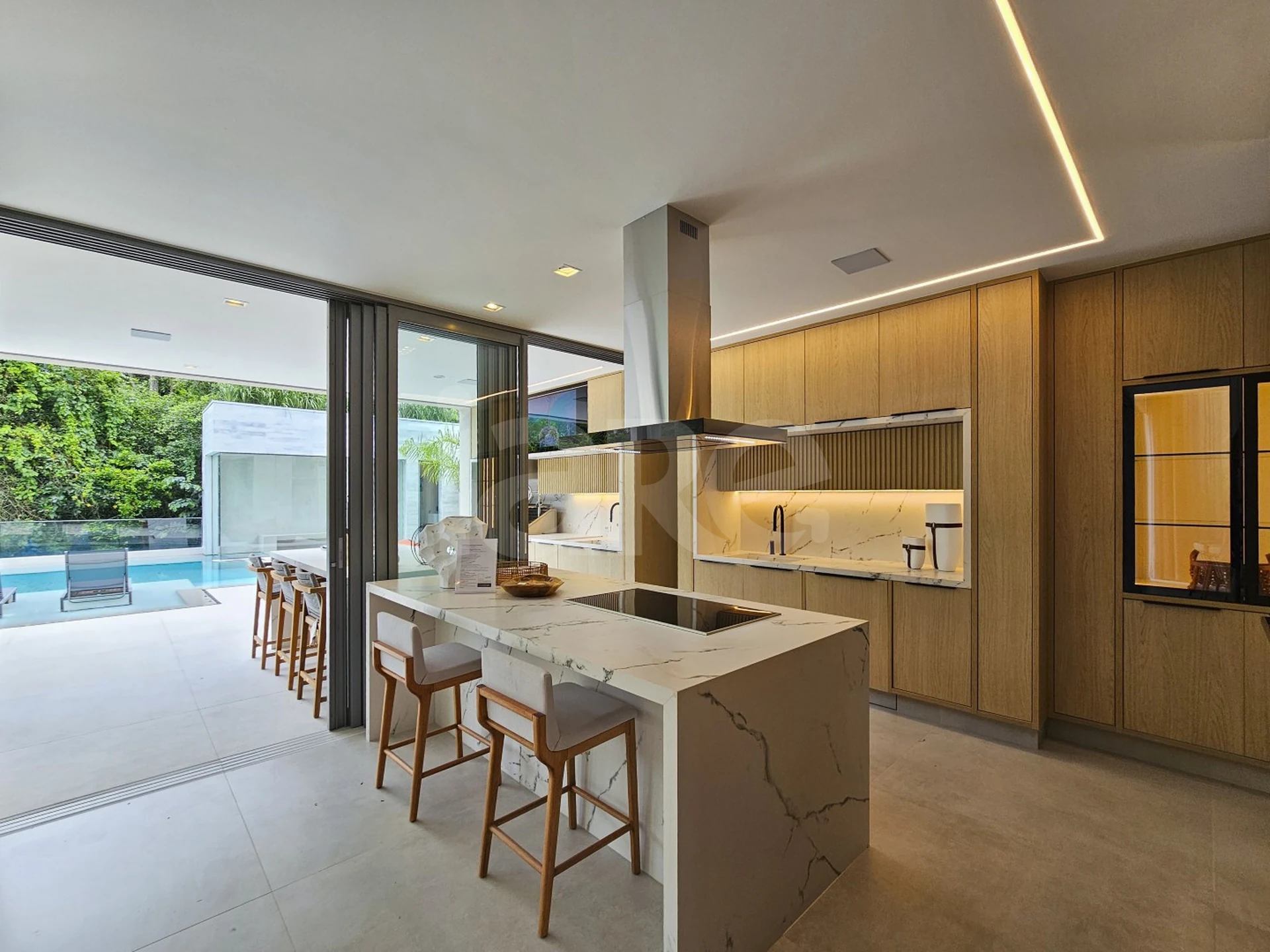 RSLAT 61 Casa 11 - Casa com 489,74 m², em Riviera — foto 9