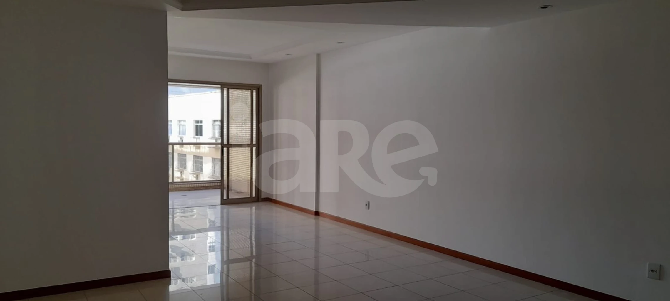 Royal Palace - Apartamento com 140,17 m², em Praia da Costa — foto 2