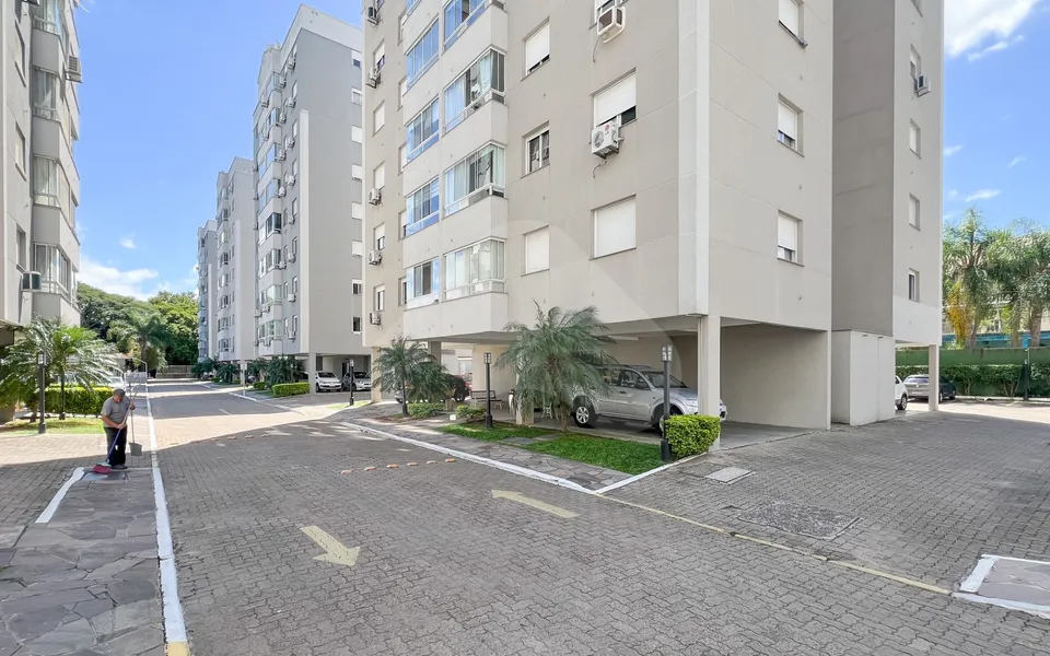 Edifício Plaza Cristal Apto 706B - Apartamento com 71,36 m², em Cavalhada — foto 2