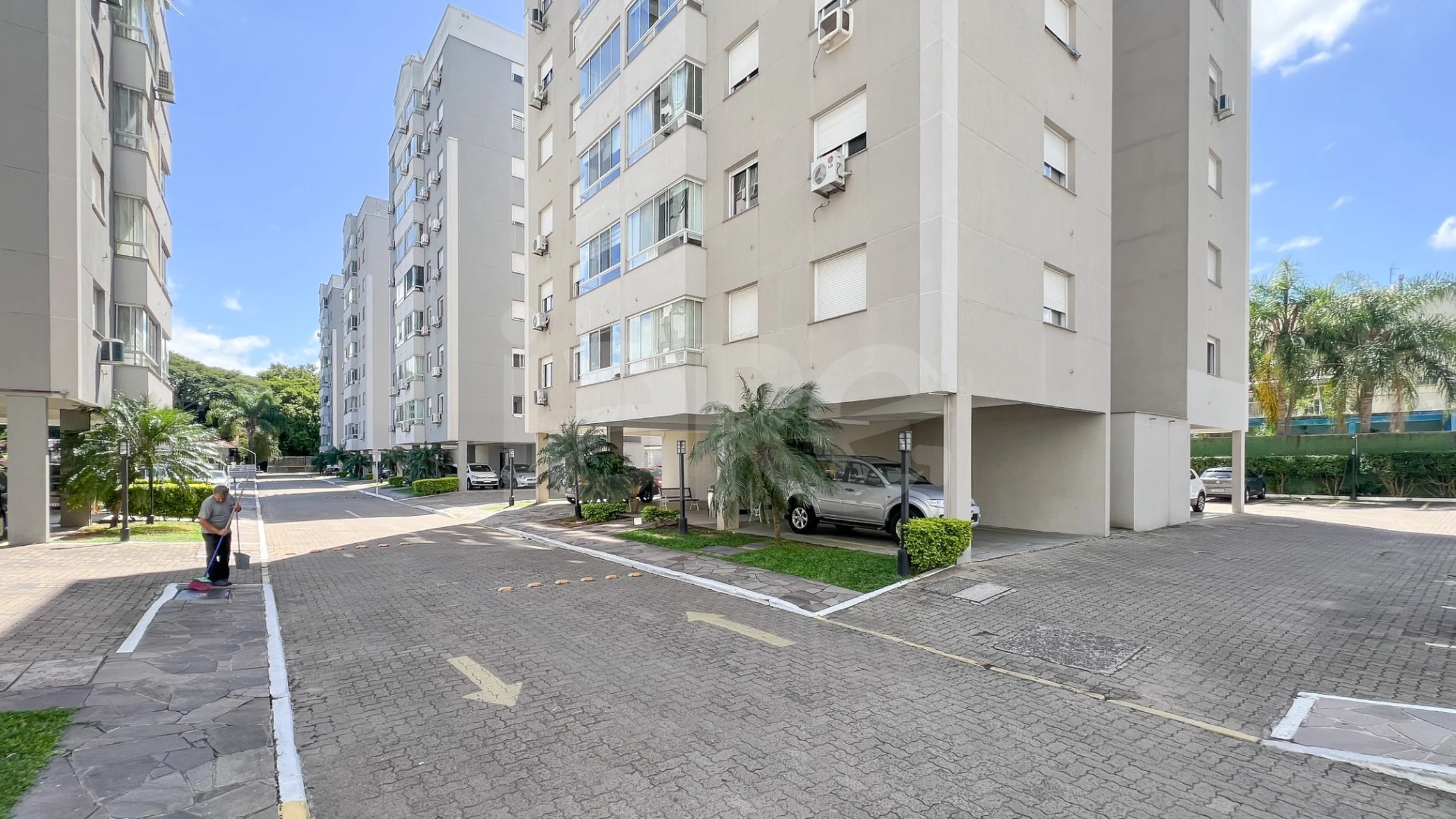 Edifício Plaza Cristal Apto 706B - Apartamento com 71,36 m², em Cavalhada — foto 29