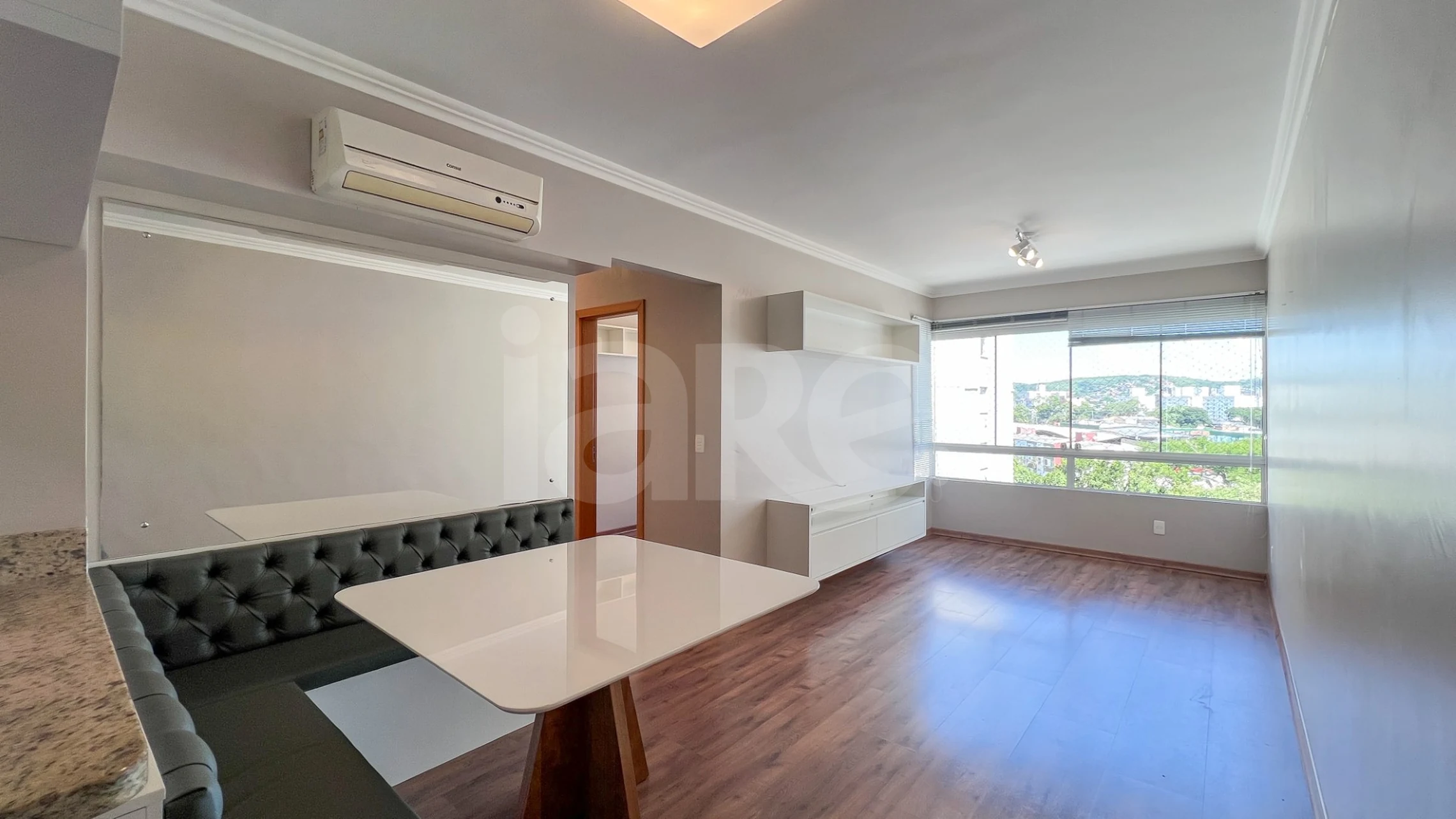 Edifício Plaza Cristal Apto 706B - Apartamento com 71,36 m², em Cavalhada — foto 7