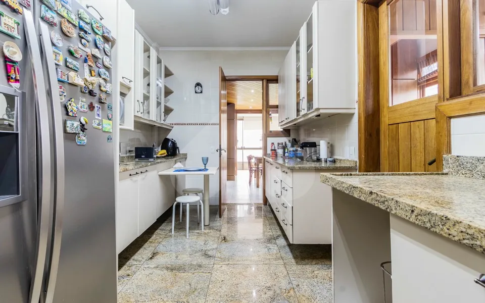 Edifício Solar da Figueira Apto 501 - Apartamento com 244 m², em Rio Branco — foto 37