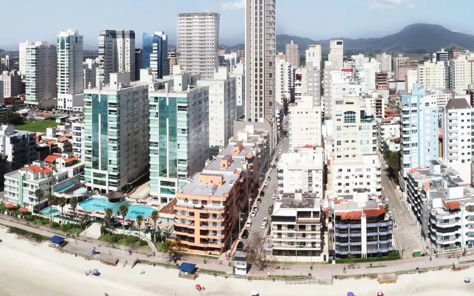 Aura by WF - Apartamento com 175,16 m², em Meia Praia — foto 9